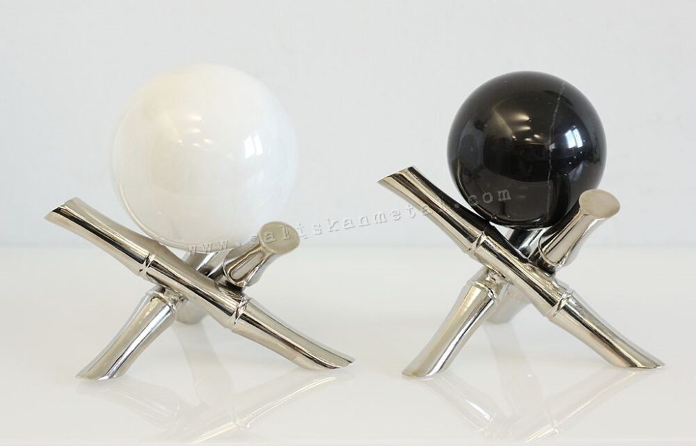Metal Ayaklı Mermer Küreler